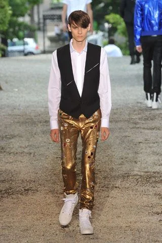 Look 9